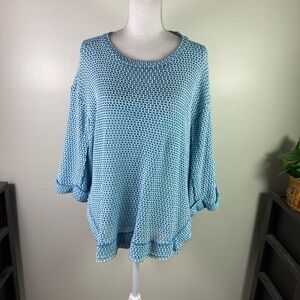 Umgee women Sz M waffle knit dolman sleeve Blue and Cream Knit Sweater